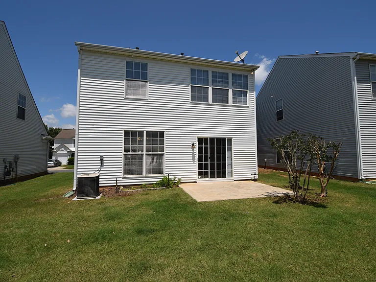3322 Elizabeth Glen Dr — Photo 26