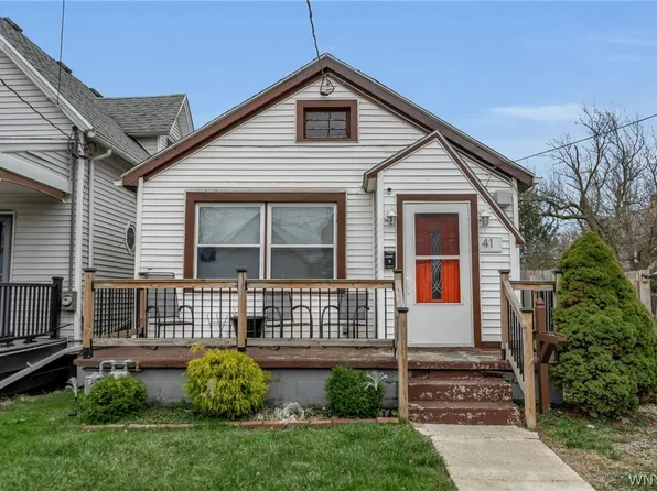 41 Saint Stephens Pl, Buffalo, NY 14210