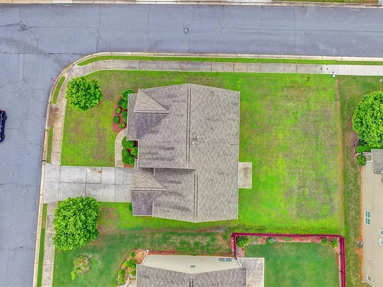 4228 Woods Creek Ln — Photo 79
