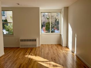 167 Clermont Ave #2T, Brooklyn, NY 11205