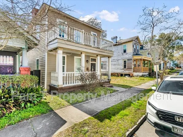 513 E 33rd St, Savannah, GA 31401