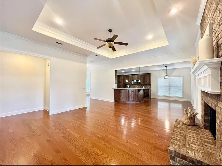 10340 Gayfer Avenue Ext — Photo 4
