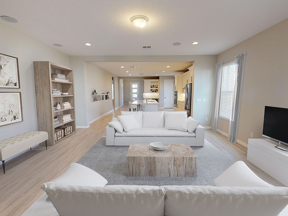 Weslyn Park - Camrose Interior Image 1