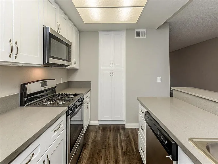 Briarwood Apartments — Photo 59