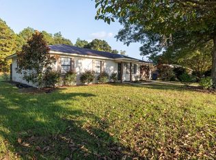 65 Hubbard Rd, Newton, AL 36352