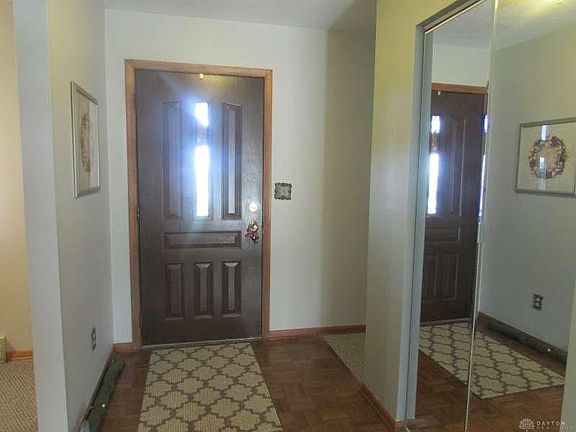 3rd image of 10454 Fiebiger Dr