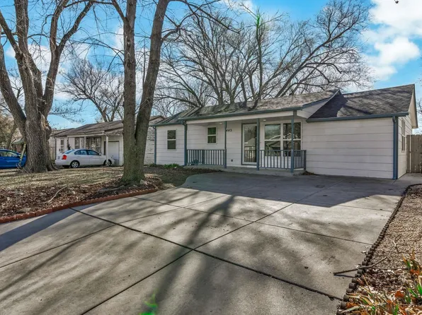 443 W 4th St, Haysville, KS 67060