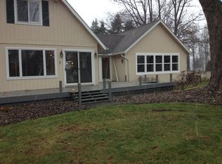 4806 Canniche Ct, Gladwin, MI 48624