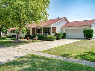 2513 7th St, Charleston, IL 61920