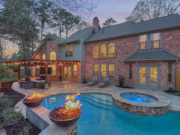 4th image of 23 Golden Thrush Pl