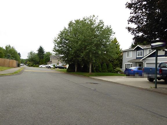 5th image of 20210 71st Avenue Ct E