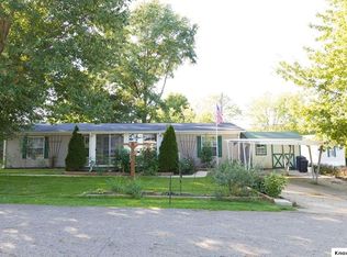 8927 Columbus Rd APT 2A, Mount Vernon, OH 43050