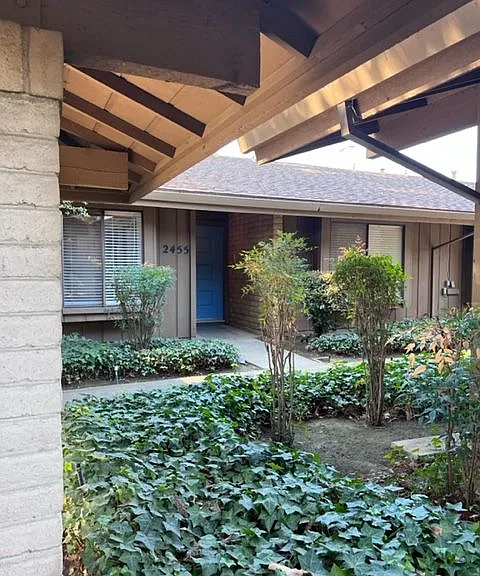 2455 American River Dr — Photo 1
