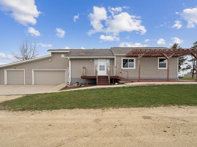 2582 30th St, Lamont, IA, 50650