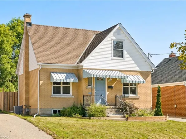 490 East Ave, Kitchener, ON N2H 1Z8