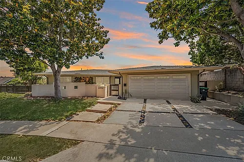 23932 Flores Ave Photo 1