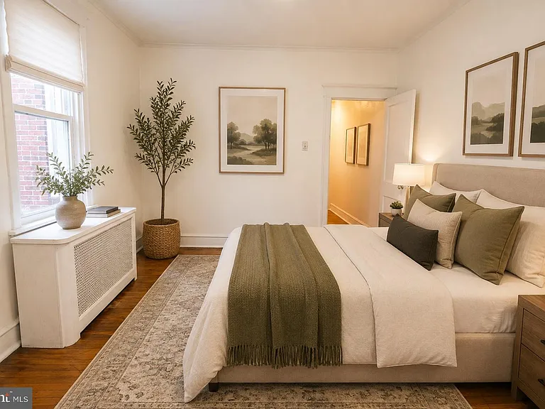 5453 W Montgomery Ave — Photo 16