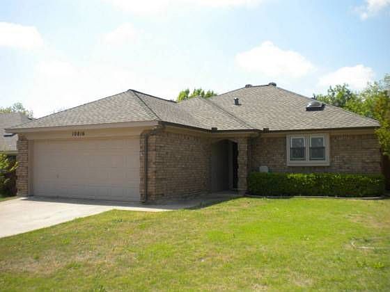 1st image of 10816 Tall Oak Dr
