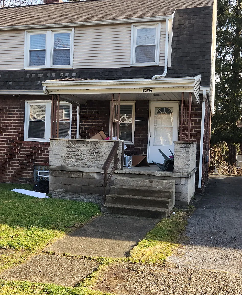 2 bed, 1008 sqft, $750 — Photo 1