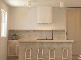 819 N Orange Grove Ave #2, Los Angeles, CA 90046