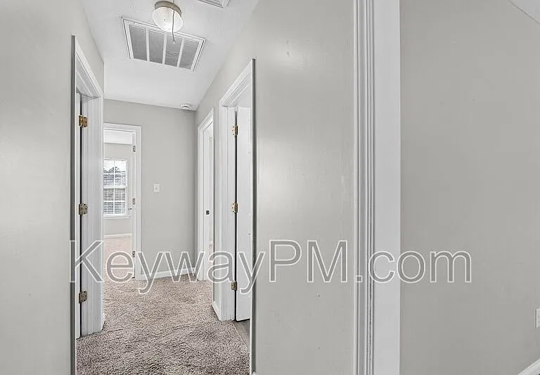 122 Oakwood Dr — Photo 14