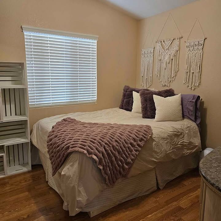 1st image of 4945 Sail Rock Pl
