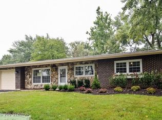 925 Northway Ct, Hanover Park, IL 60133