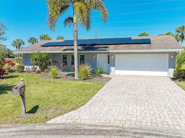 2360 Arborfield Ln, Sarasota, FL 34235