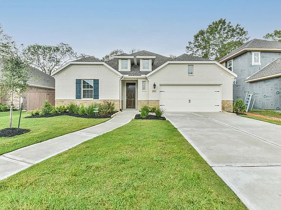 Plan 4529 elevation B exterior