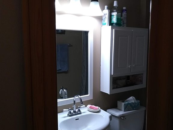 5th image of 204 N Wallace St