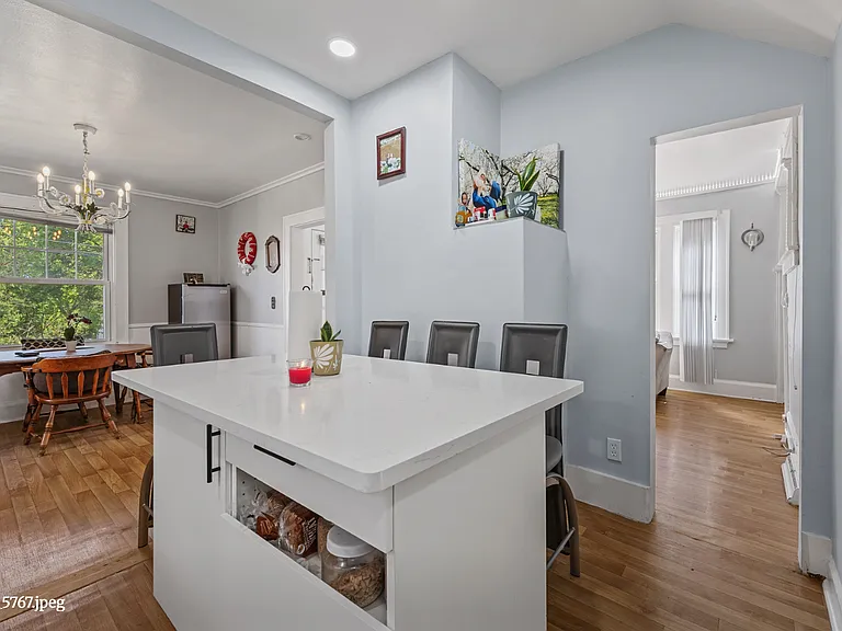 26 Herkimer St — Photo 4