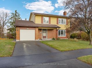 3407 McCarthy Rd, Ottawa, ON K1V 9G6