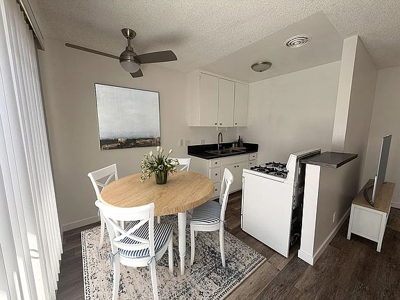 2nd image of 11964 Lindblade St #12A
