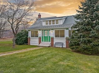 16 Old Wolfe Rd, Budd Lake, NJ 07828