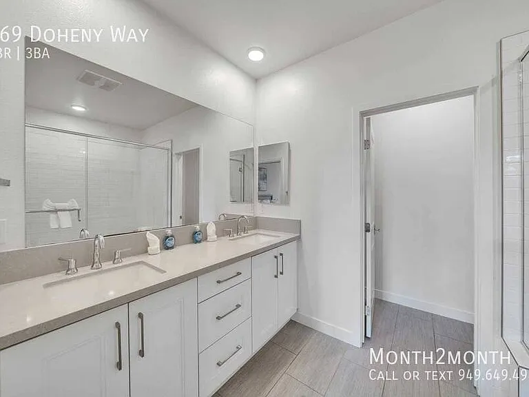 769 Doheny Way — Photo 32