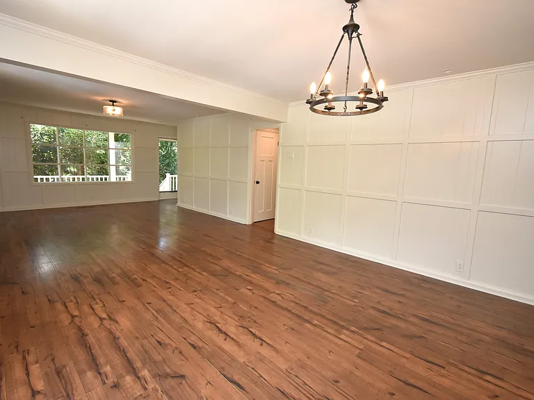1800 Kirkwood Dr — Photo 22