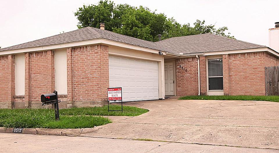 1st image of 8510 Southmeadow Dr