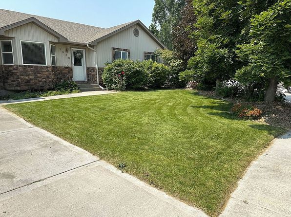 1620 Daffodil Pl