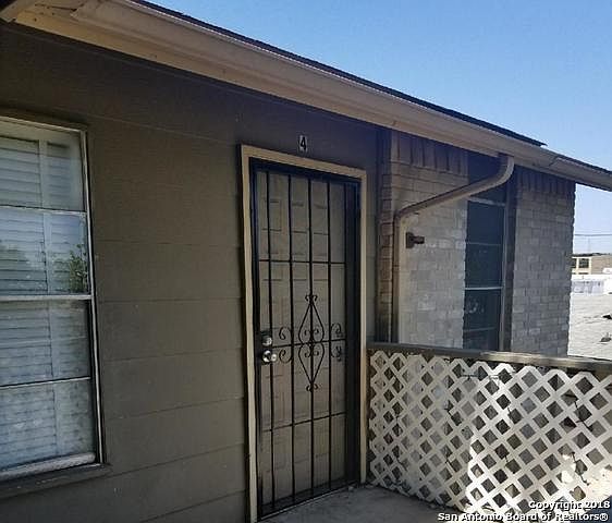 1st image of 3008 Breeden Ave APT 2
