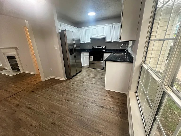 5805 Pennycross Ln — Photo 7