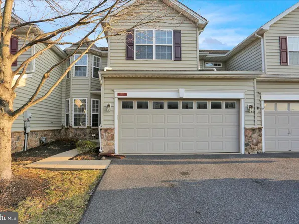 1530 Lexington Way, Morgantown, PA 19543