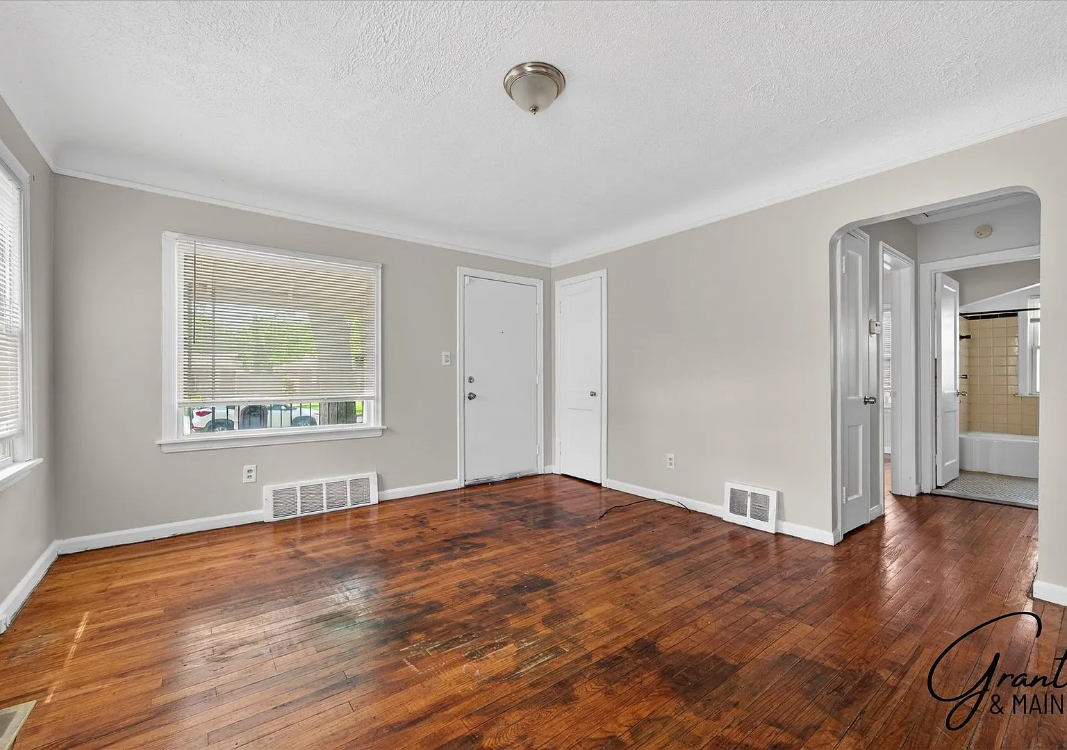 $1200 2 bedroom ranch — Photo 4