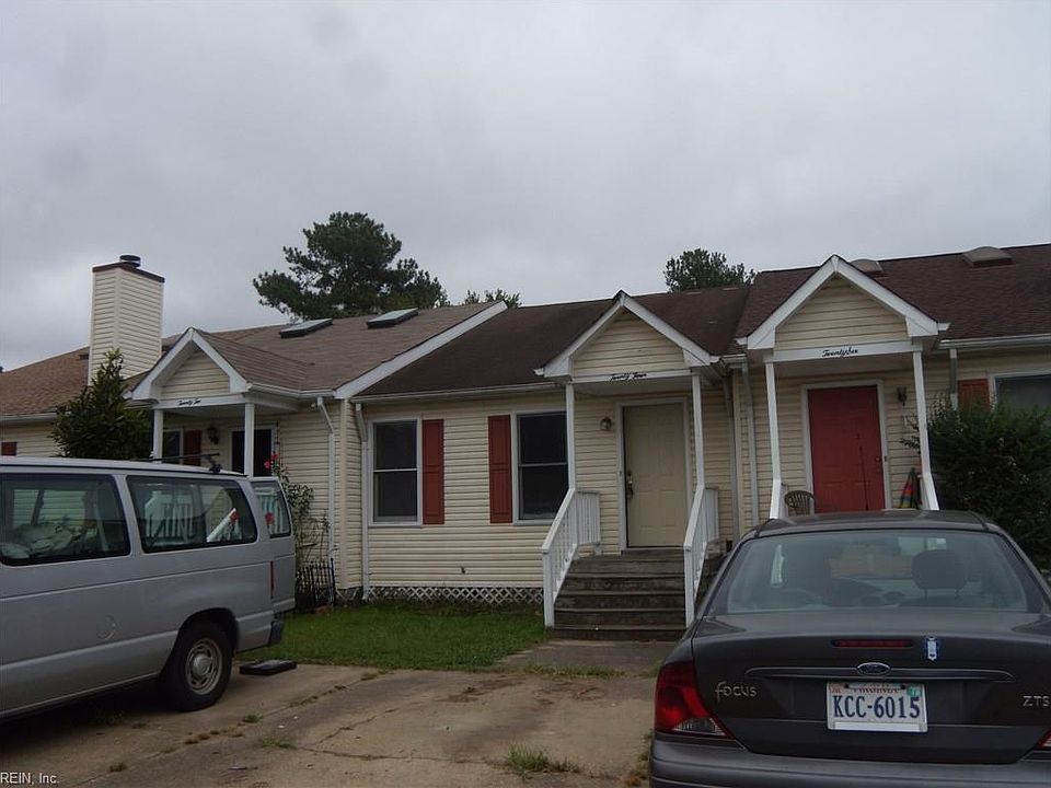 1st image of 24 Cooper Dr