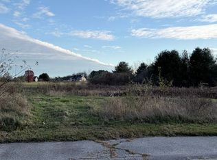 13 Kelley Rd, Mendon, MA 01756