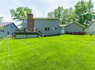 1948 Cedarmill Dr, Chesterfield, MO 63017