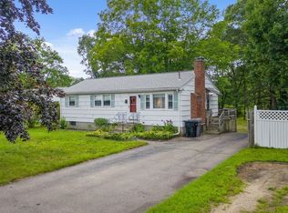 23 Townsend Ter, Framingham, MA 01702