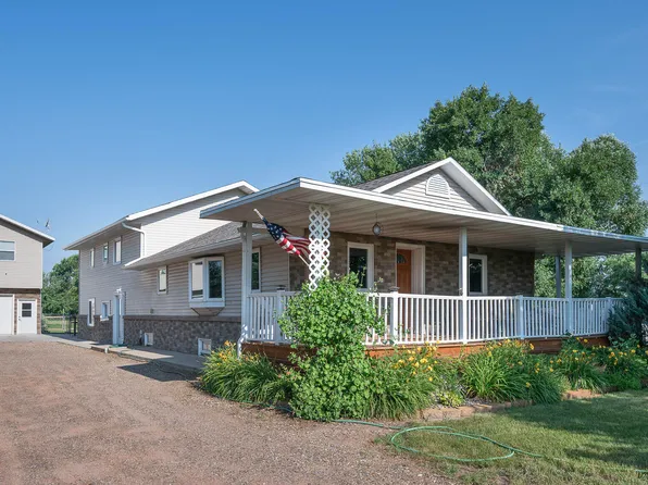 871 County Road 27, Hazen, ND 58545