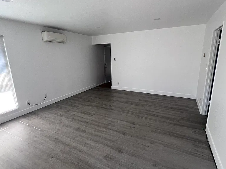 1829 Aileron Ave — Photo 6