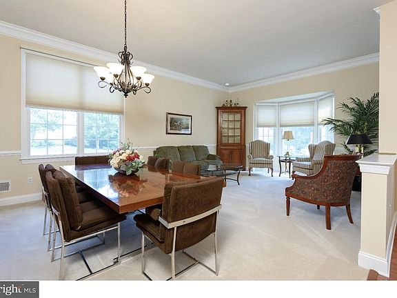 4th image of 49 Cassin Hill Rd