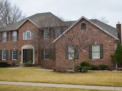 2131 Saint David Dr, Bettendorf, IA, 52722